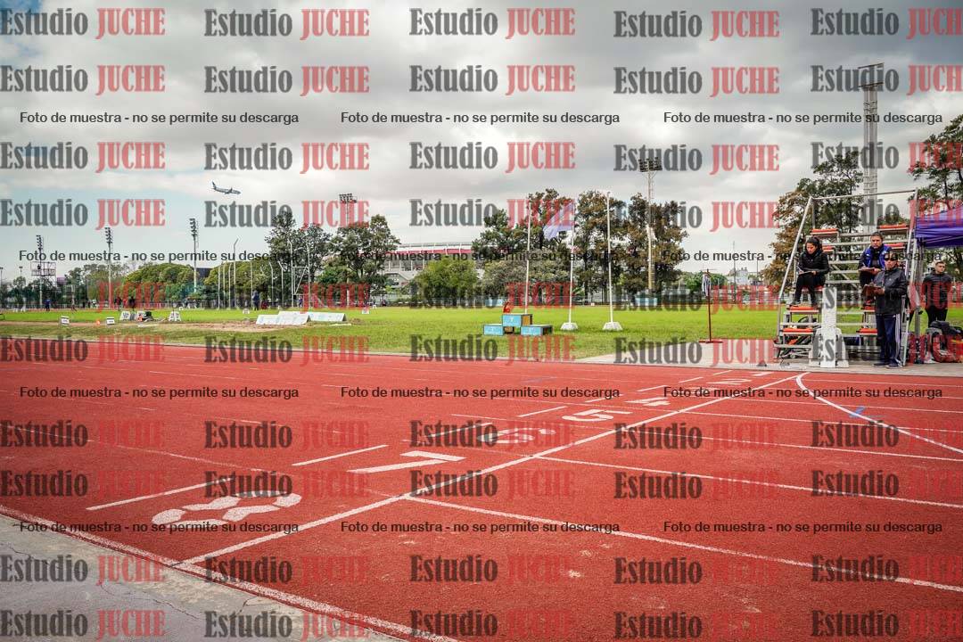 Fotos de los 400 m llanos de varones