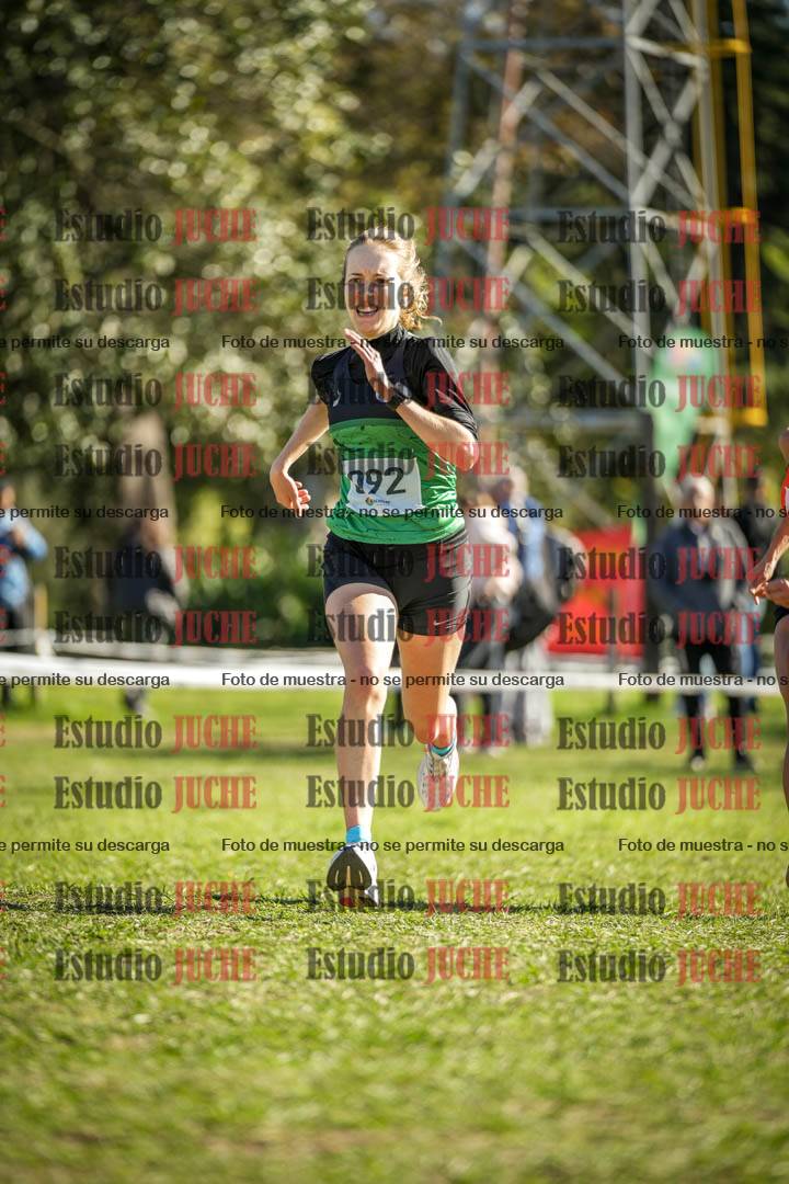 Fotos de la llegada del cross de 6000 m