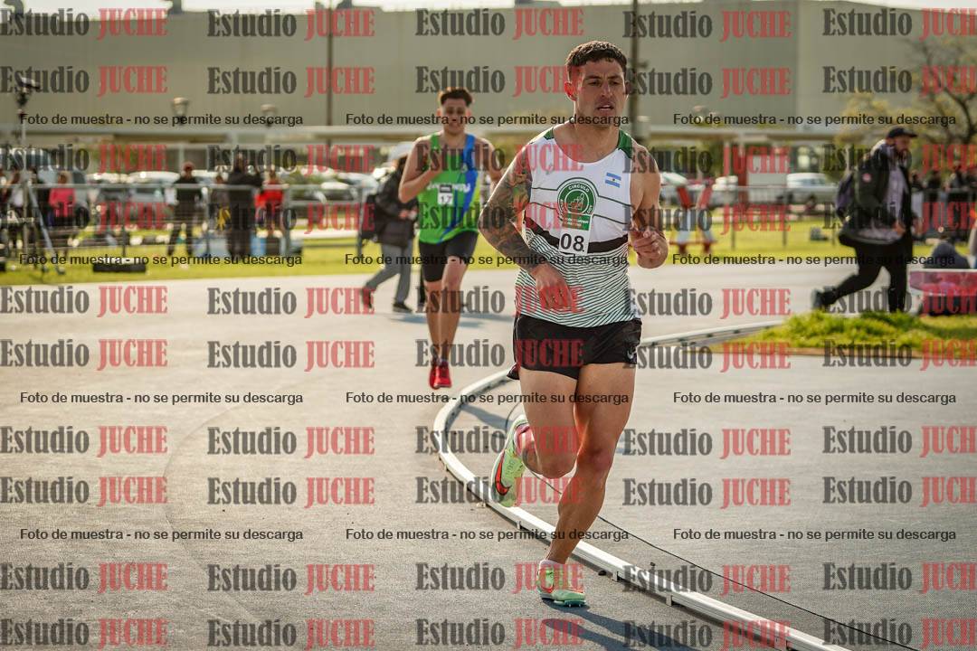 Fotos de los 3000 m llanos de varones