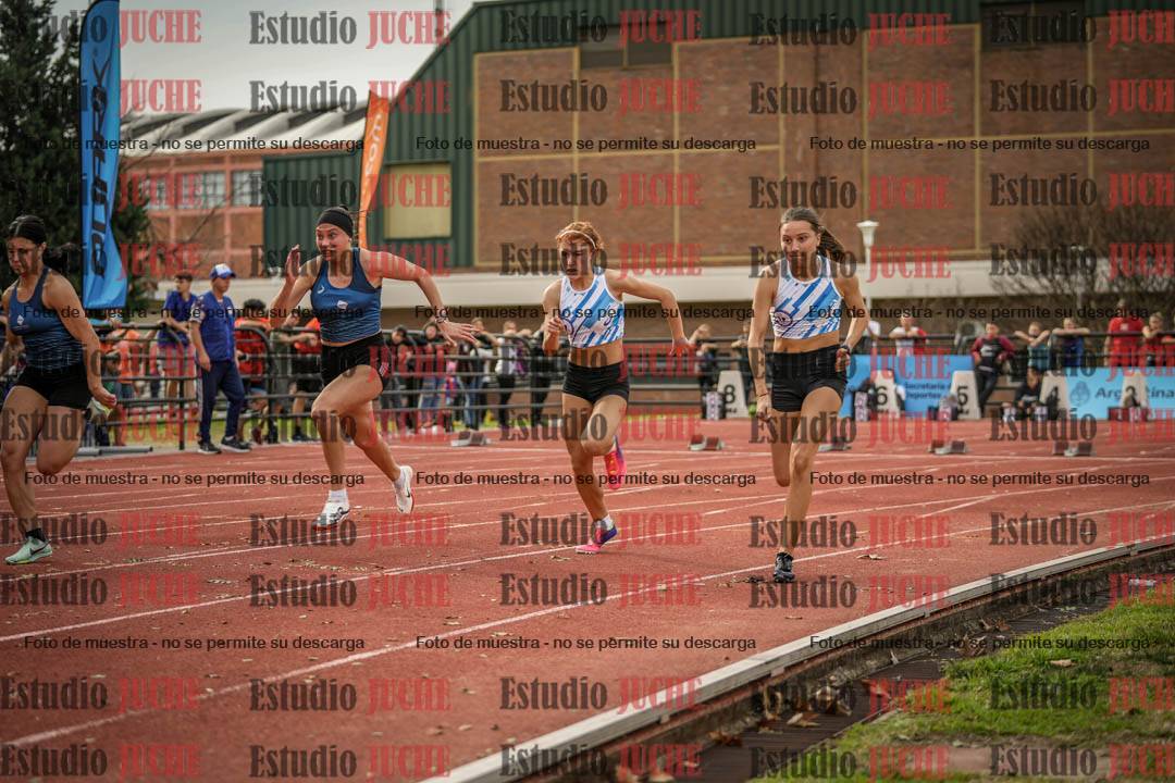 Fotos de los 100 m llanos de mujeres - FINAL