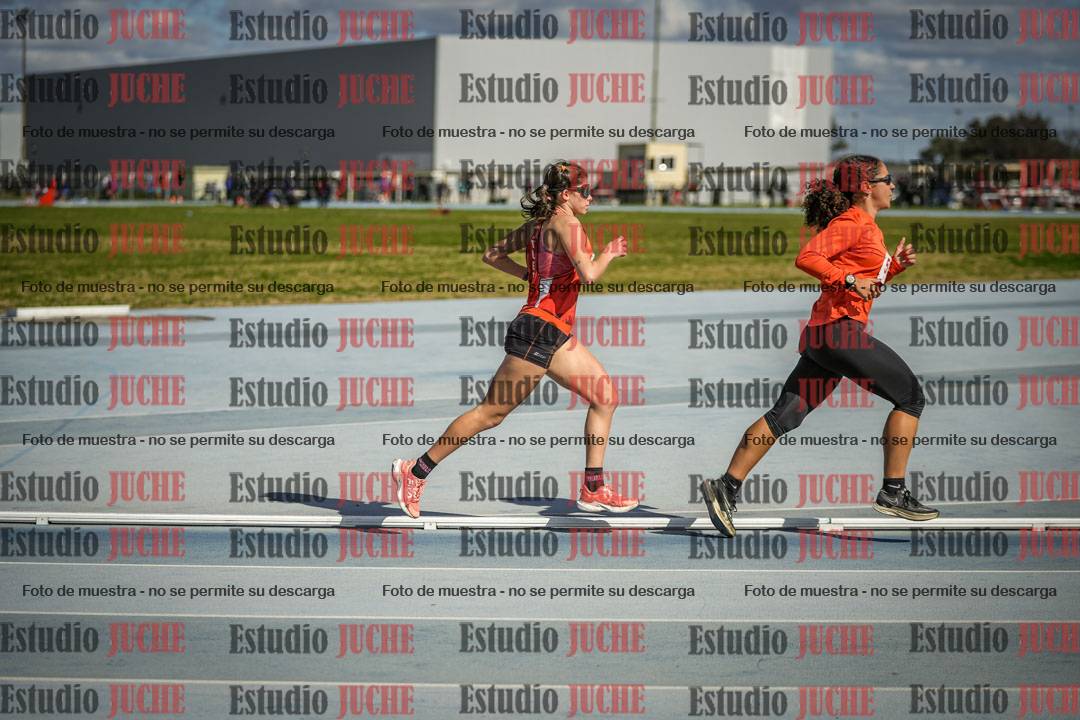 Fotos de los 5000 m llanos de mujeres