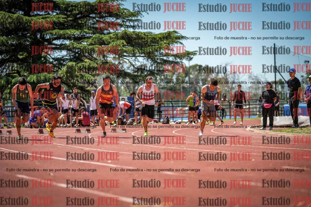 Fotos de los 100 m llanos de varones