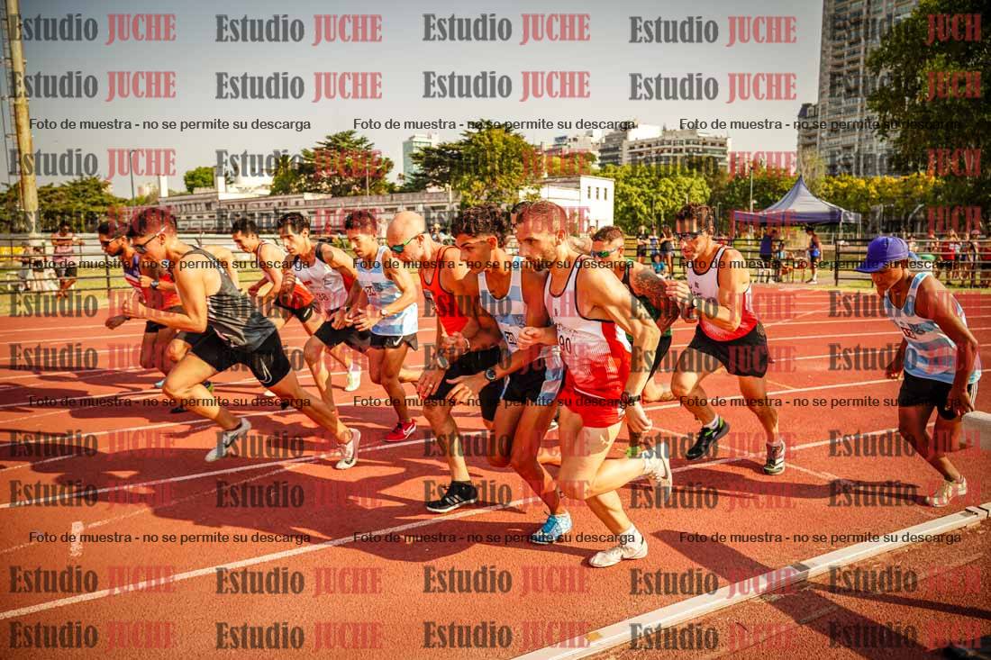 Fotos de los 1500 m llanos de varones