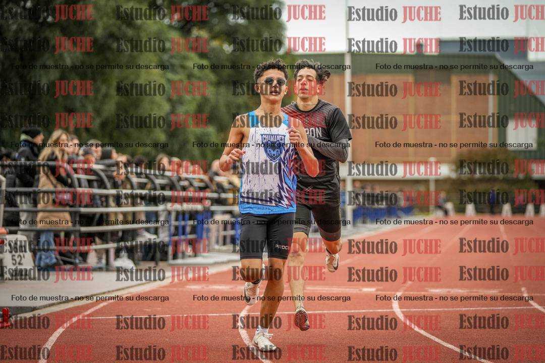 Fotos de los 400 m llanos de varones
