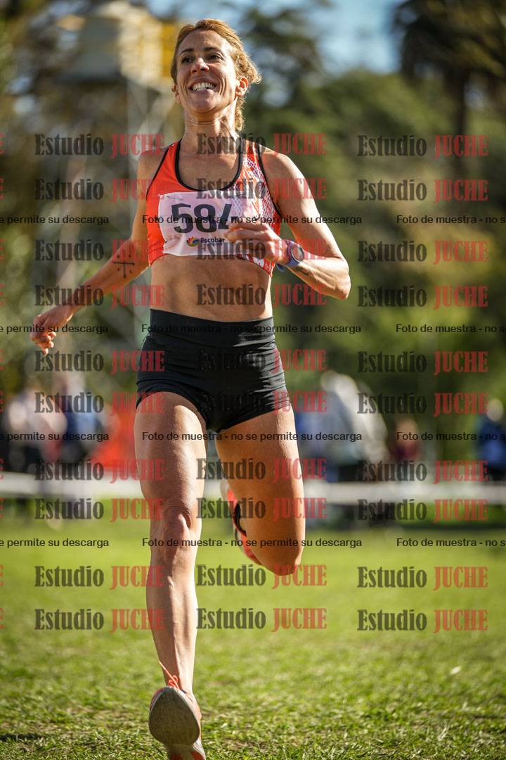 Fotos de la llegada del cross de 6000 m