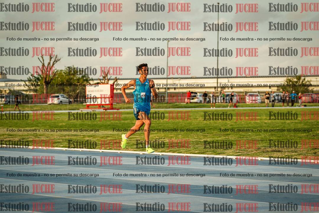 Fotos de los 3000 m llanos de varones