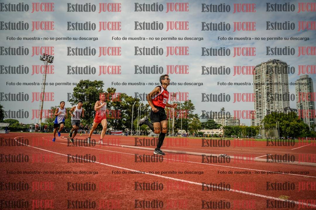 Fotos de los 3000 m llanos de varones