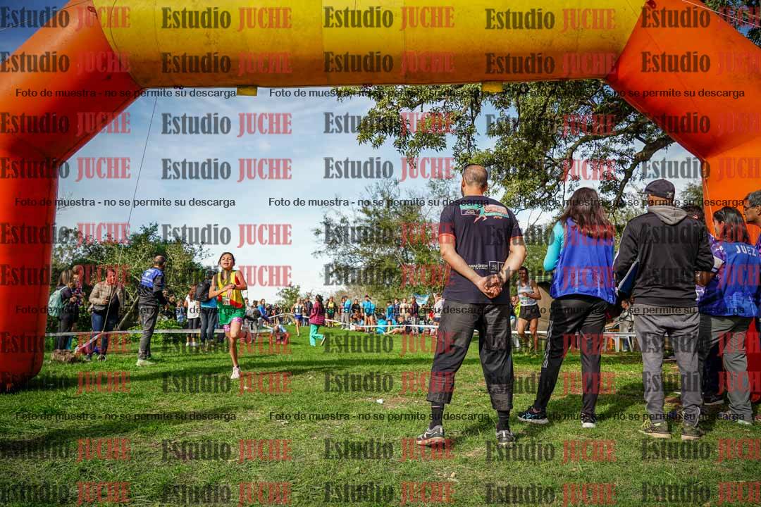 Fotos de la llegada del cross de 1500 m