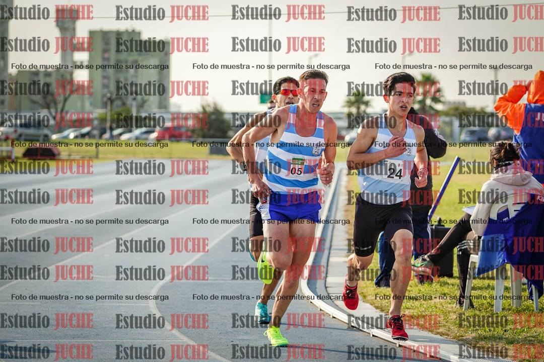 Fotos de los 3000 m llanos de varones
