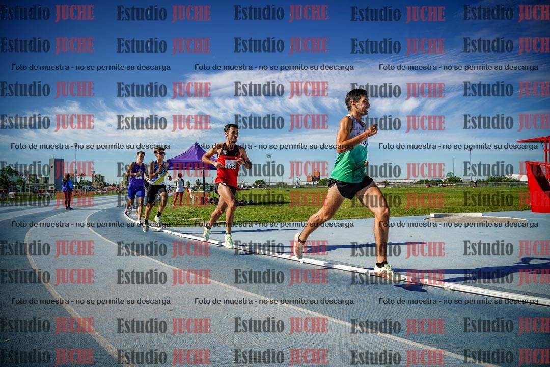 Fotos de los 1500 m llanos de varones