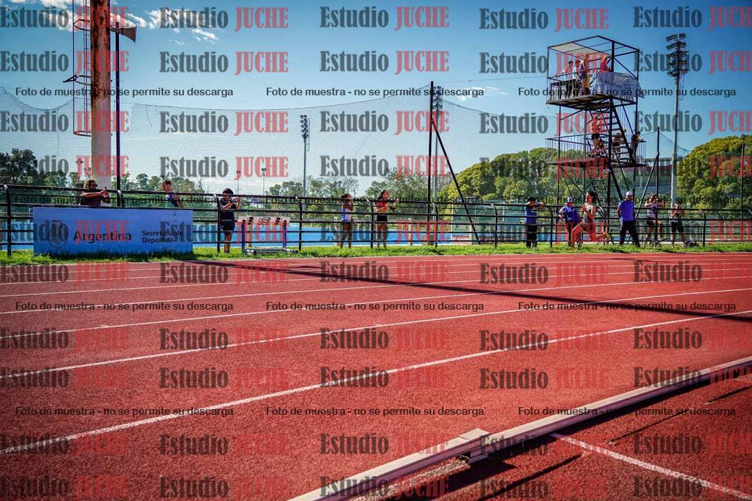 Fotos de los 200 m llanos de varones