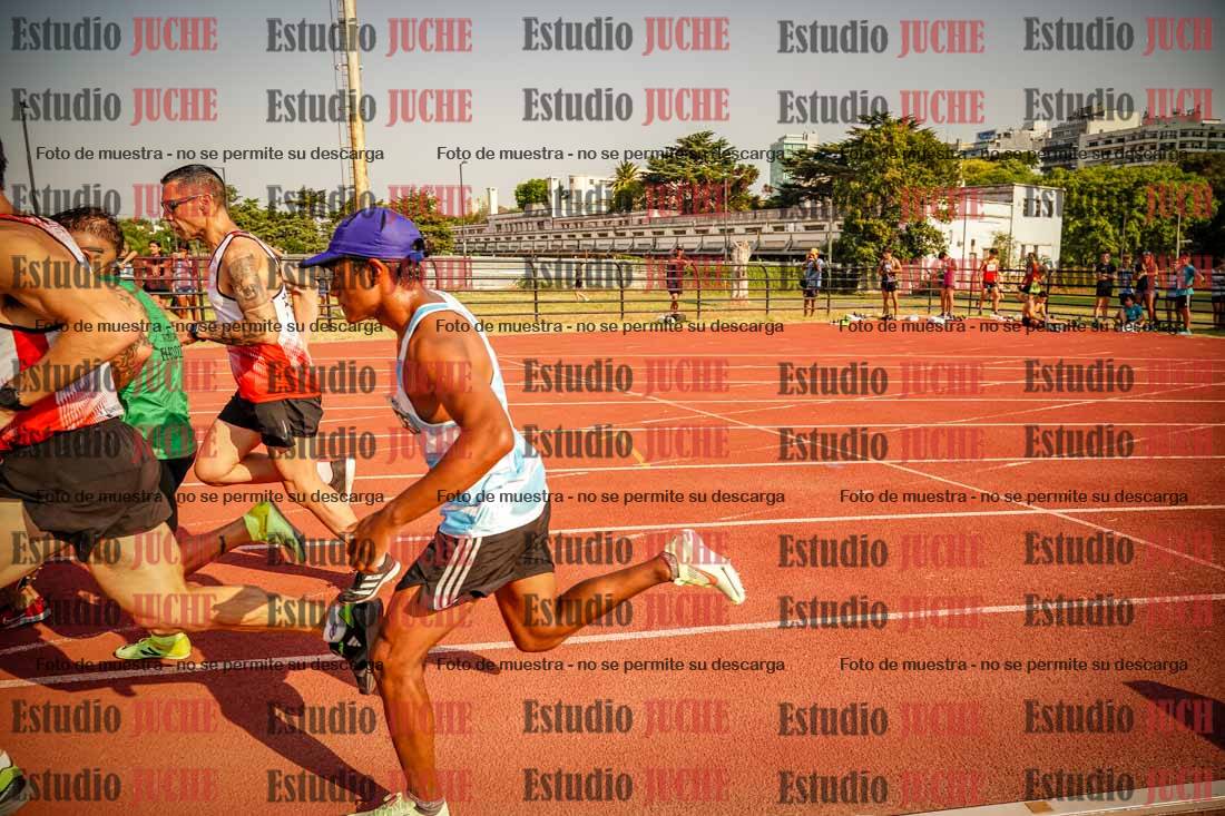 Fotos de los 1500 m llanos de varones