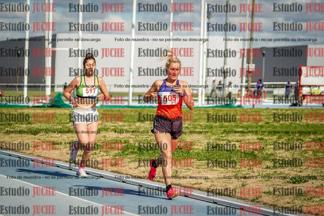 Fotos de los 5000 m llanos de mujeres
