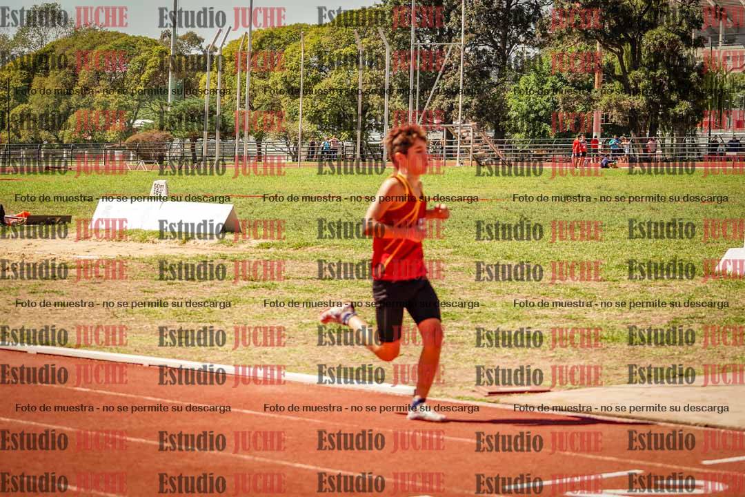 Fotos de los 600 m llanos de varones