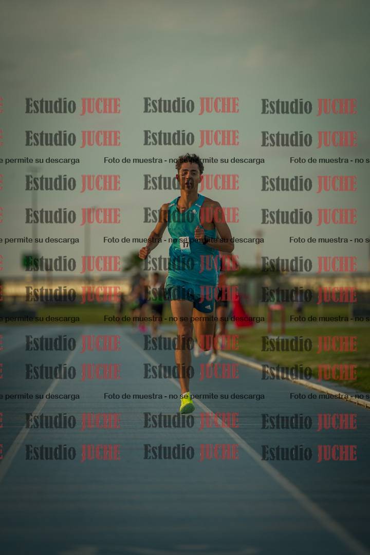 Fotos de los 3000 m llanos de varones
