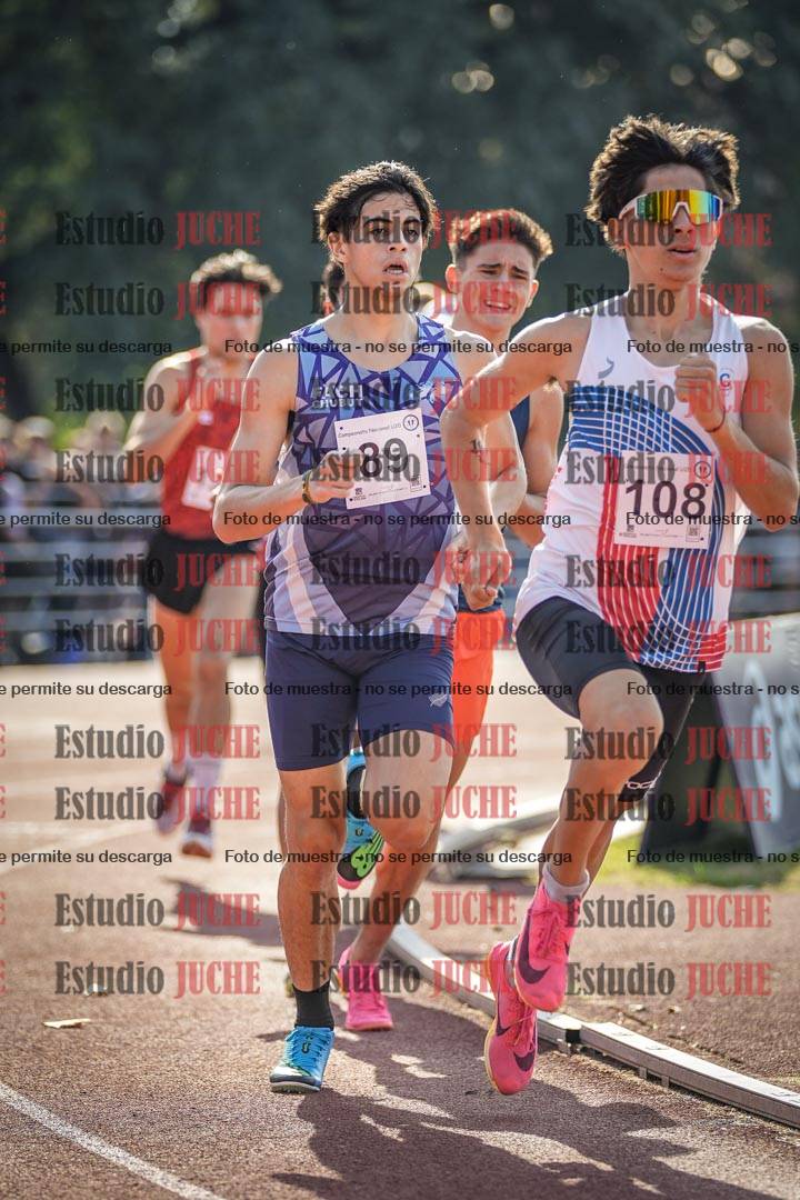 Fotos de los 800 m llanos de varones