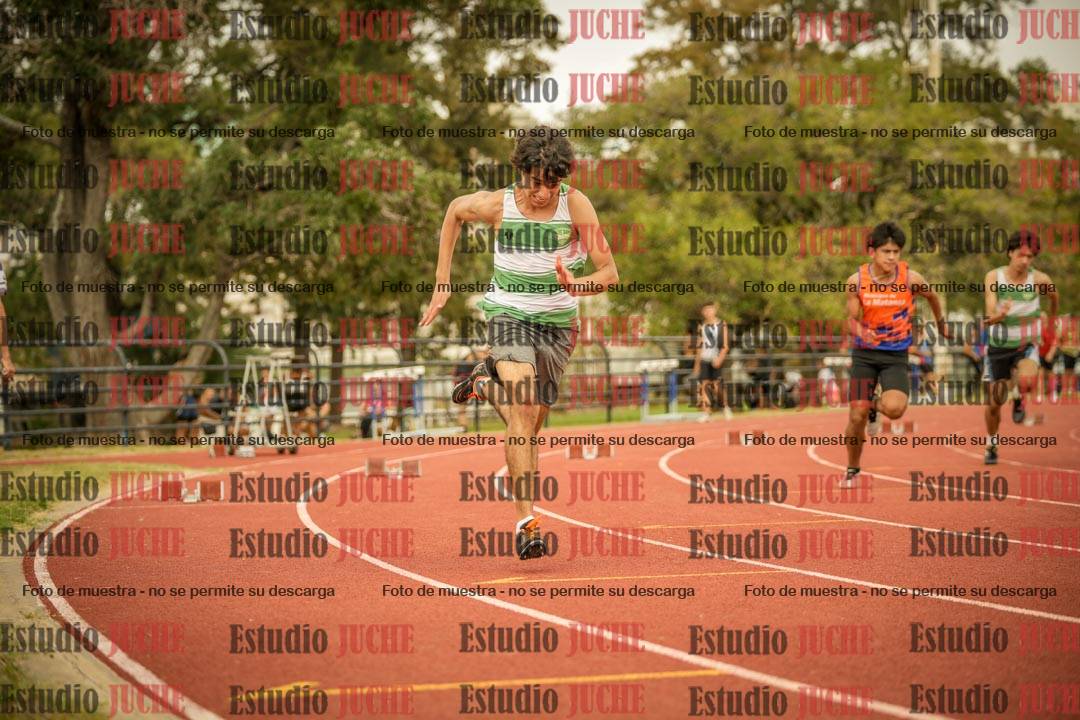 Fotos de los 200 m llanos de varones