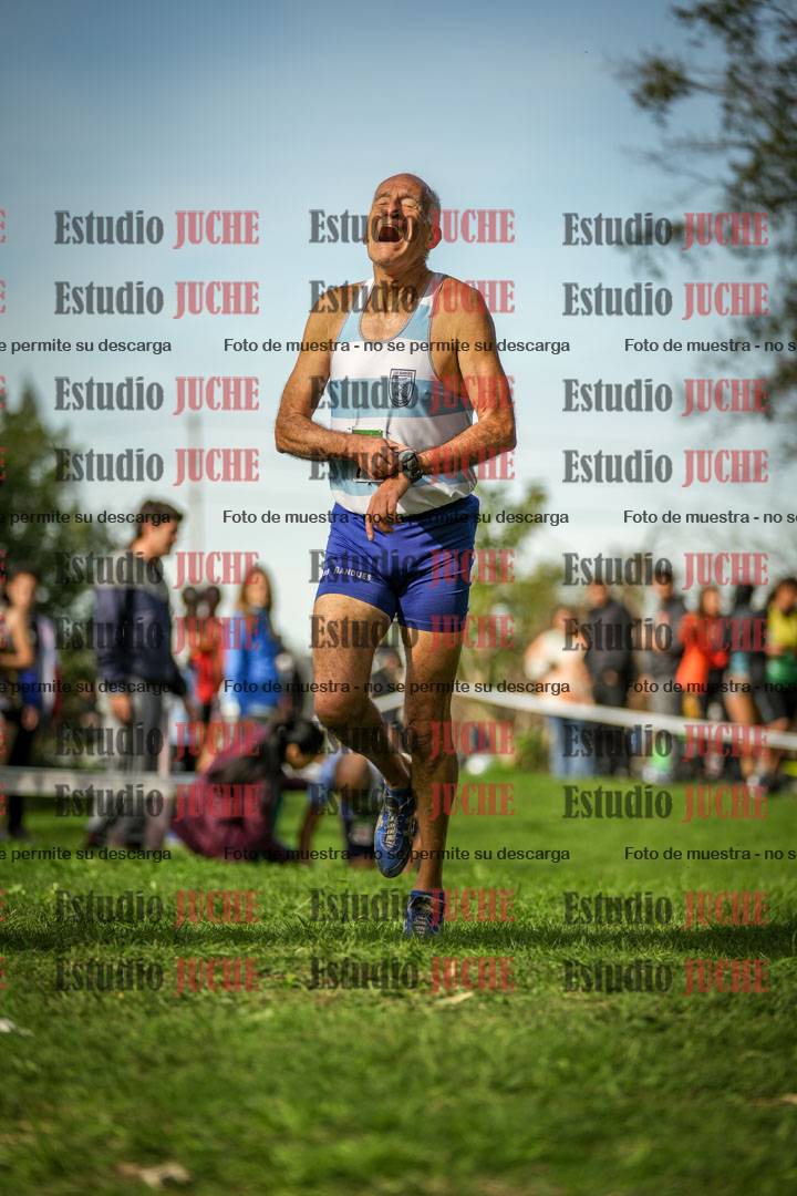 Fotos de la llegada del cross de 1500 m