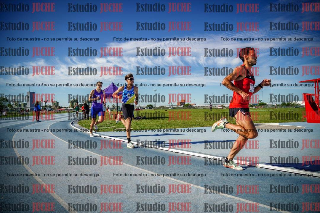 Fotos de los 1500 m llanos de varones