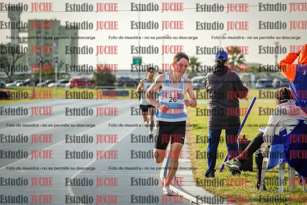 Fotos de los 3000 m llanos de varones