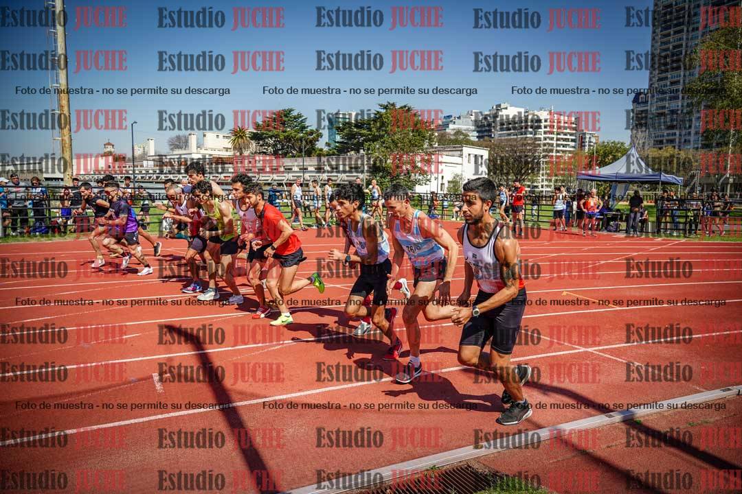 Fotos de los 1500 m llanos de varones