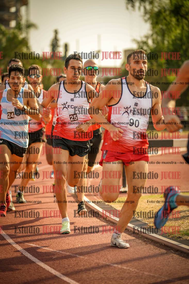 Fotos de los 1500 m llanos de varones