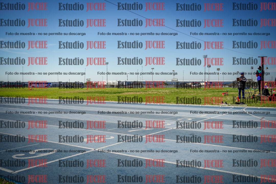 Fotos de los 400 m llanos de varones