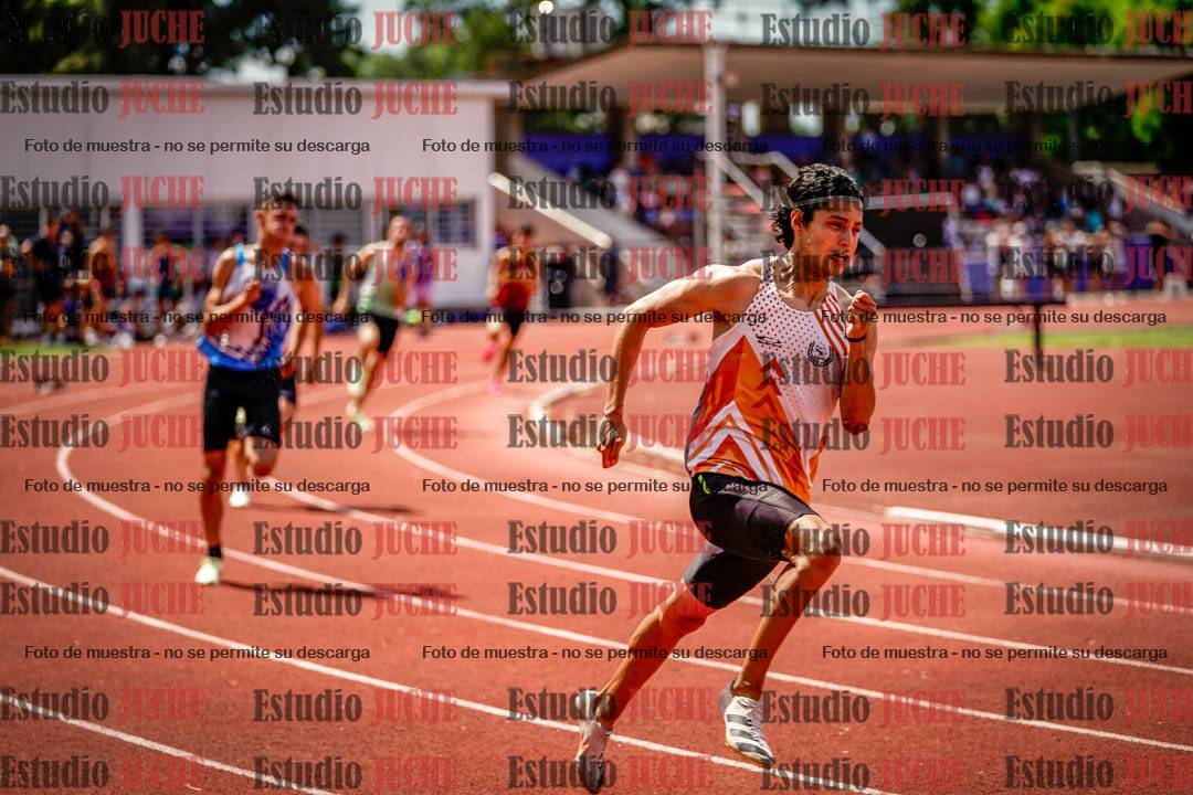 Fotos de los 400 m llanos de varones