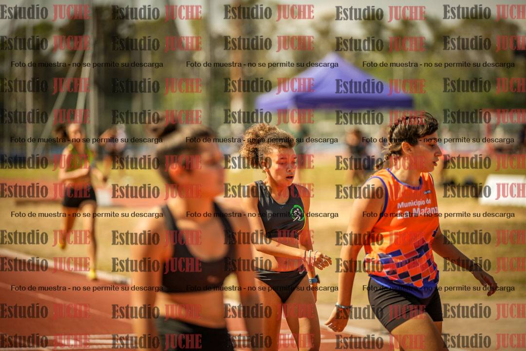 Fotos de los 400 m llanos de mujeres