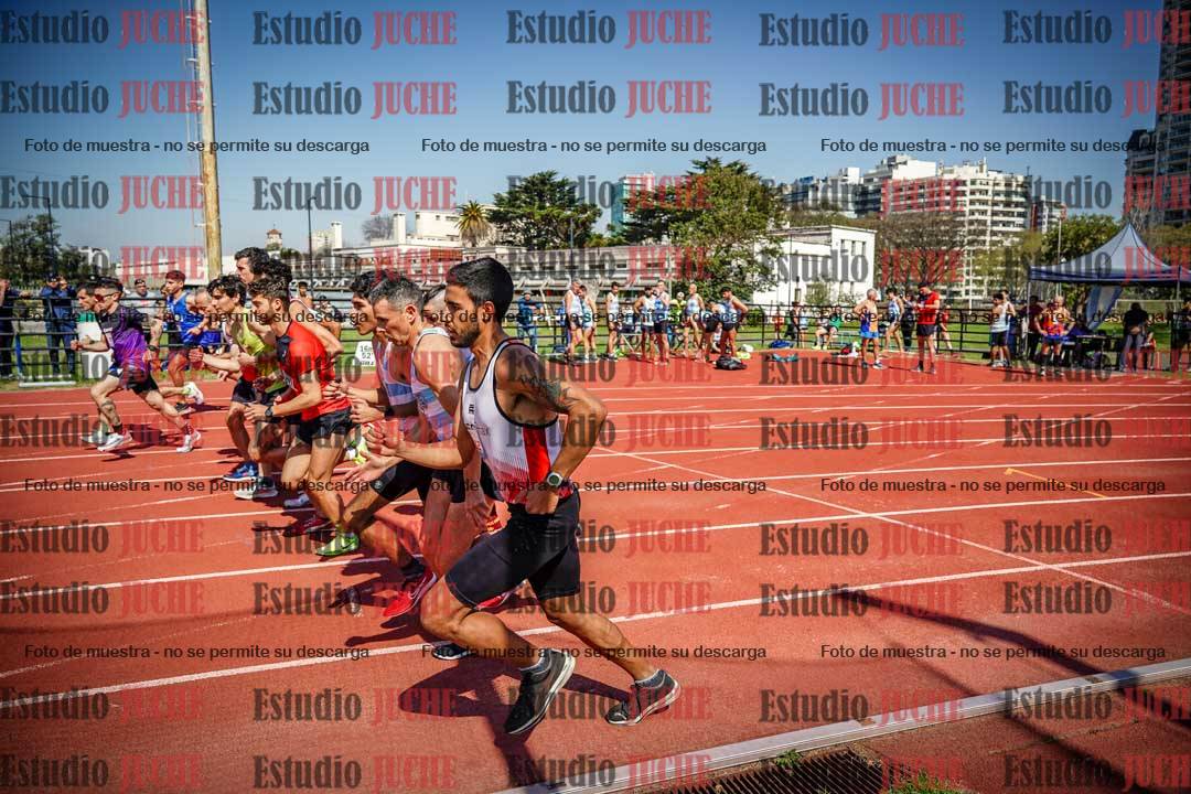 Fotos de los 1500 m llanos de varones
