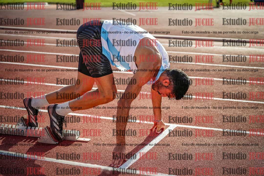 Fotos de los 400 m con vallas de varones