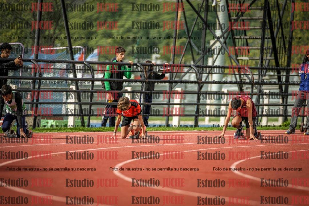 Fotos de los 150 m llanos de varones
