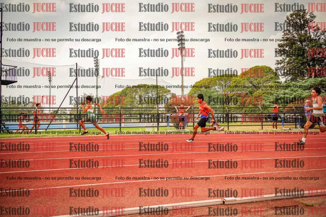 Fotos de los 200 m llanos de varones