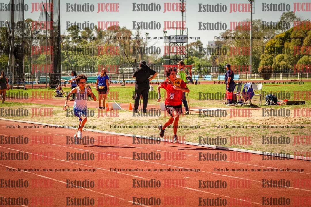 Fotos de los 600 m llanos de varones