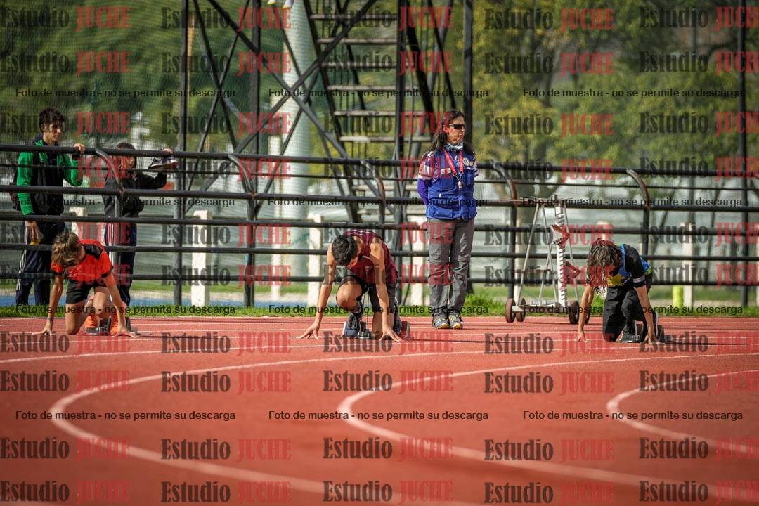 Fotos de los 150 m llanos de varones