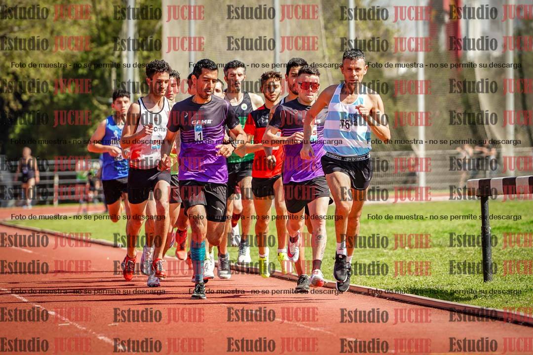 Fotos de los 1500 m llanos de varones