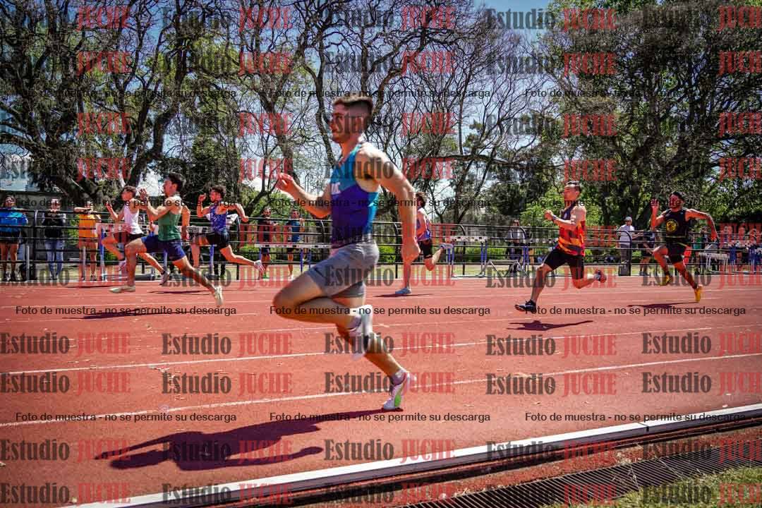 Fotos de los 100 m llanos de varones