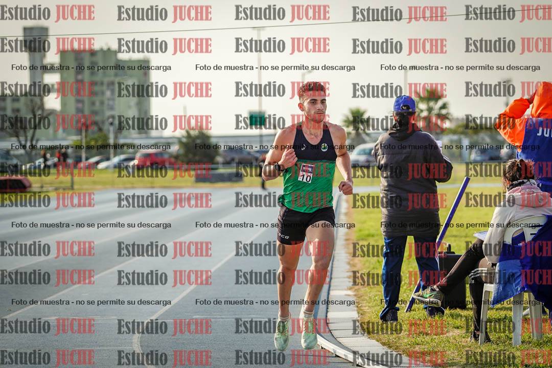 Fotos de los 3000 m llanos de varones