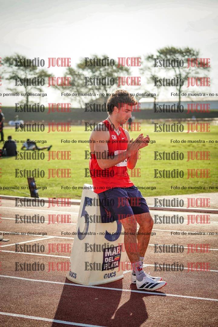 Fotos de los 400 m con vallas de varones