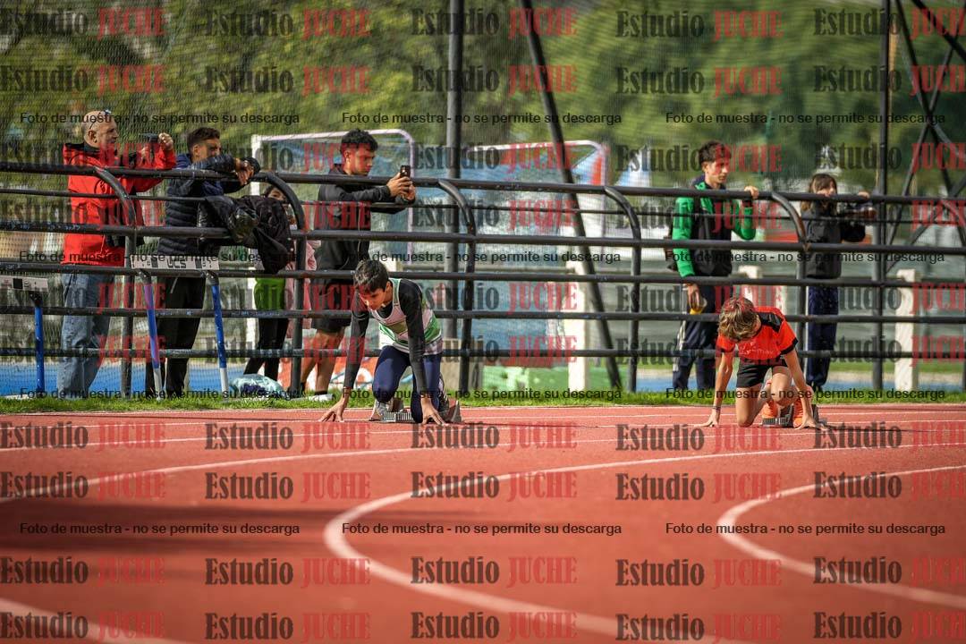 Fotos de los 150 m llanos de varones