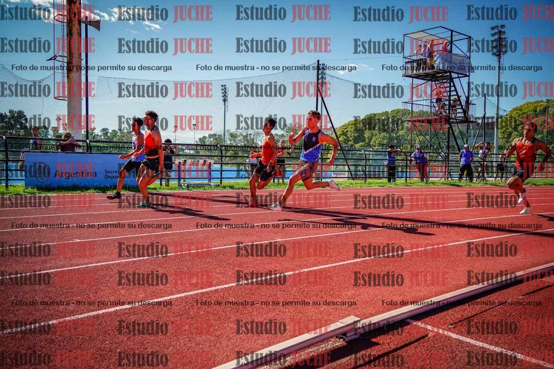 Fotos de los 200 m llanos de varones