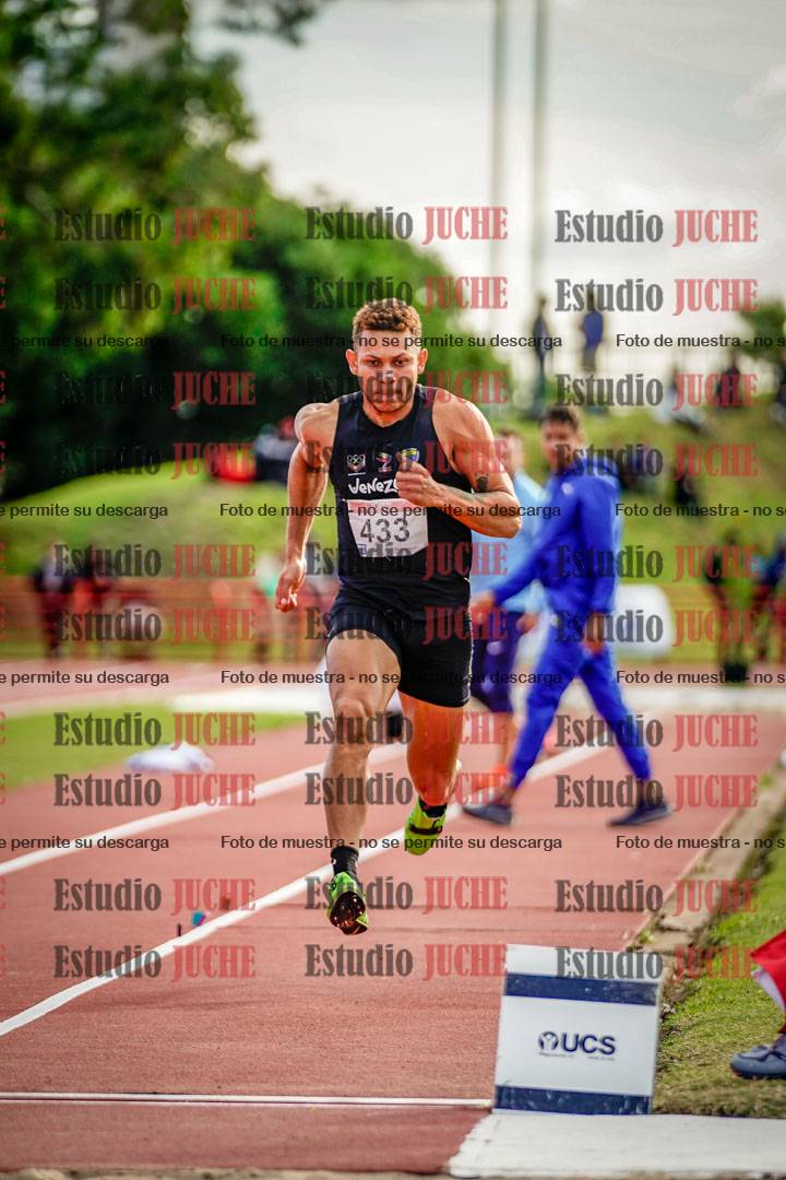 Fotos del salto en largo de varones - FINAL