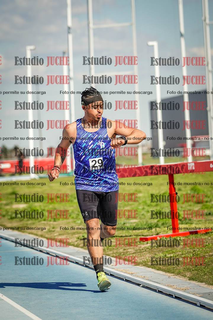 Fotos de los 5000 m llanos de mujeres y varones