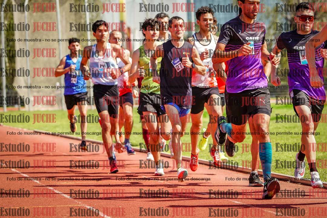 Fotos de los 1500 m llanos de varones
