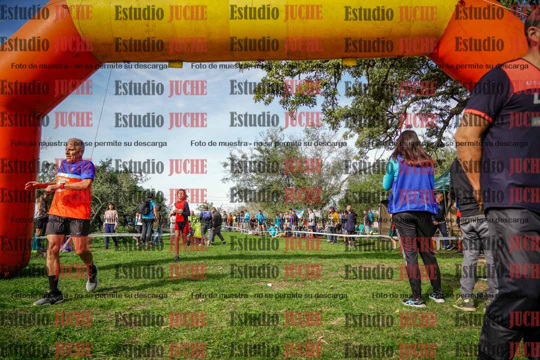 Fotos de la llegada del cross de 1500 m