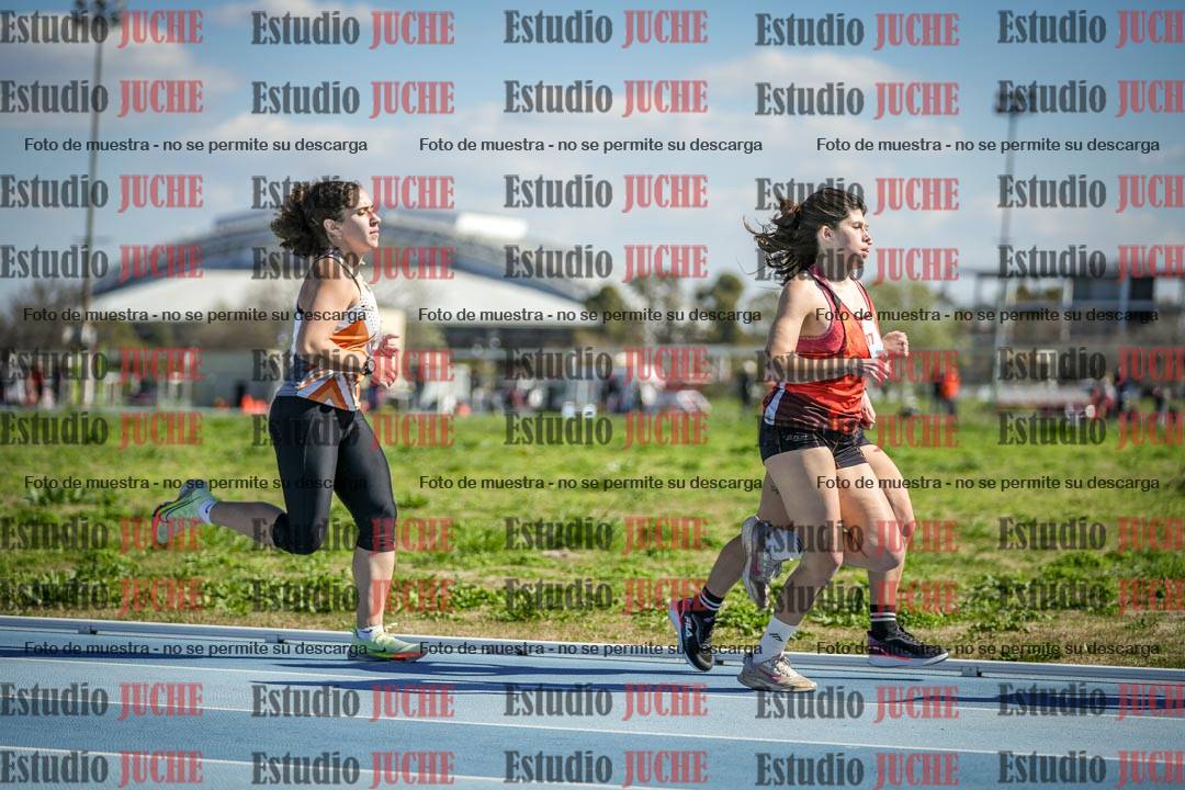 Fotos de los 5000 m llanos de mujeres y varones