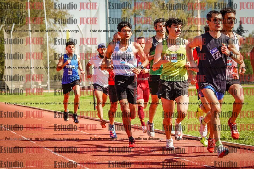 Fotos de los 1500 m llanos de varones