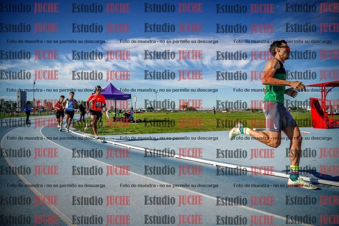 Fotos de los 1500 m llanos de varones