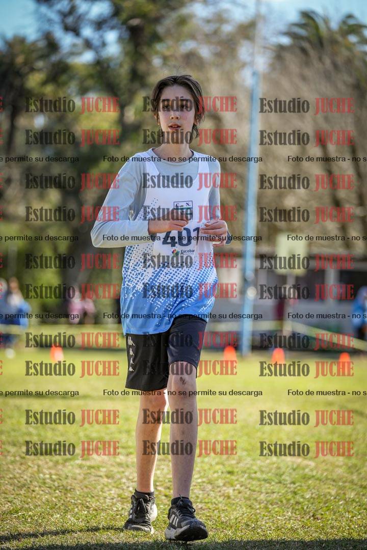Fotos de la llegada del cross de 2000 m