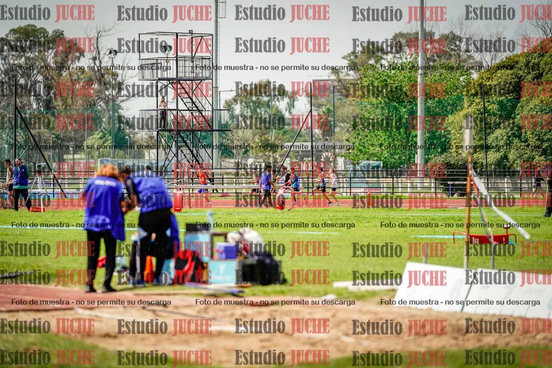 Fotos de los 600 m llanos de varones